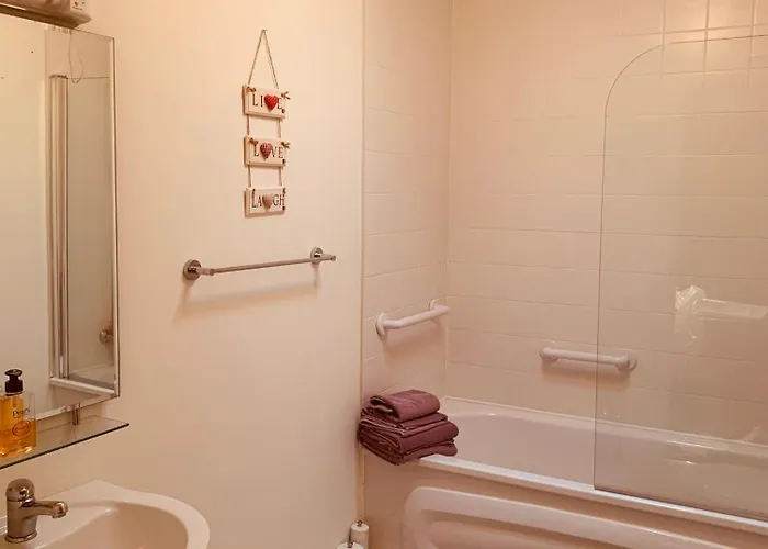 Courthouse View Penthouse 1